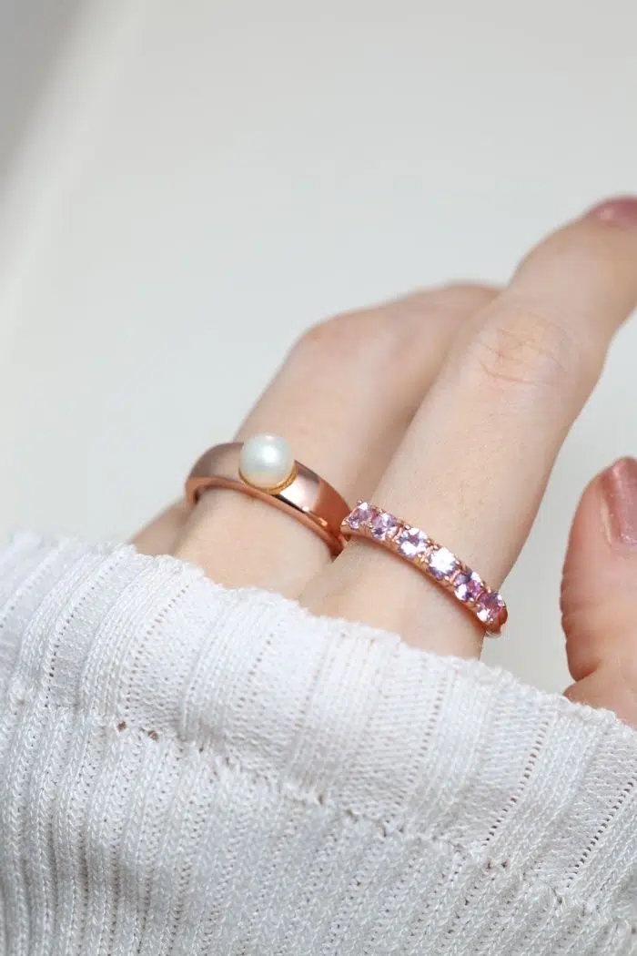 Thick Pearl Band Model